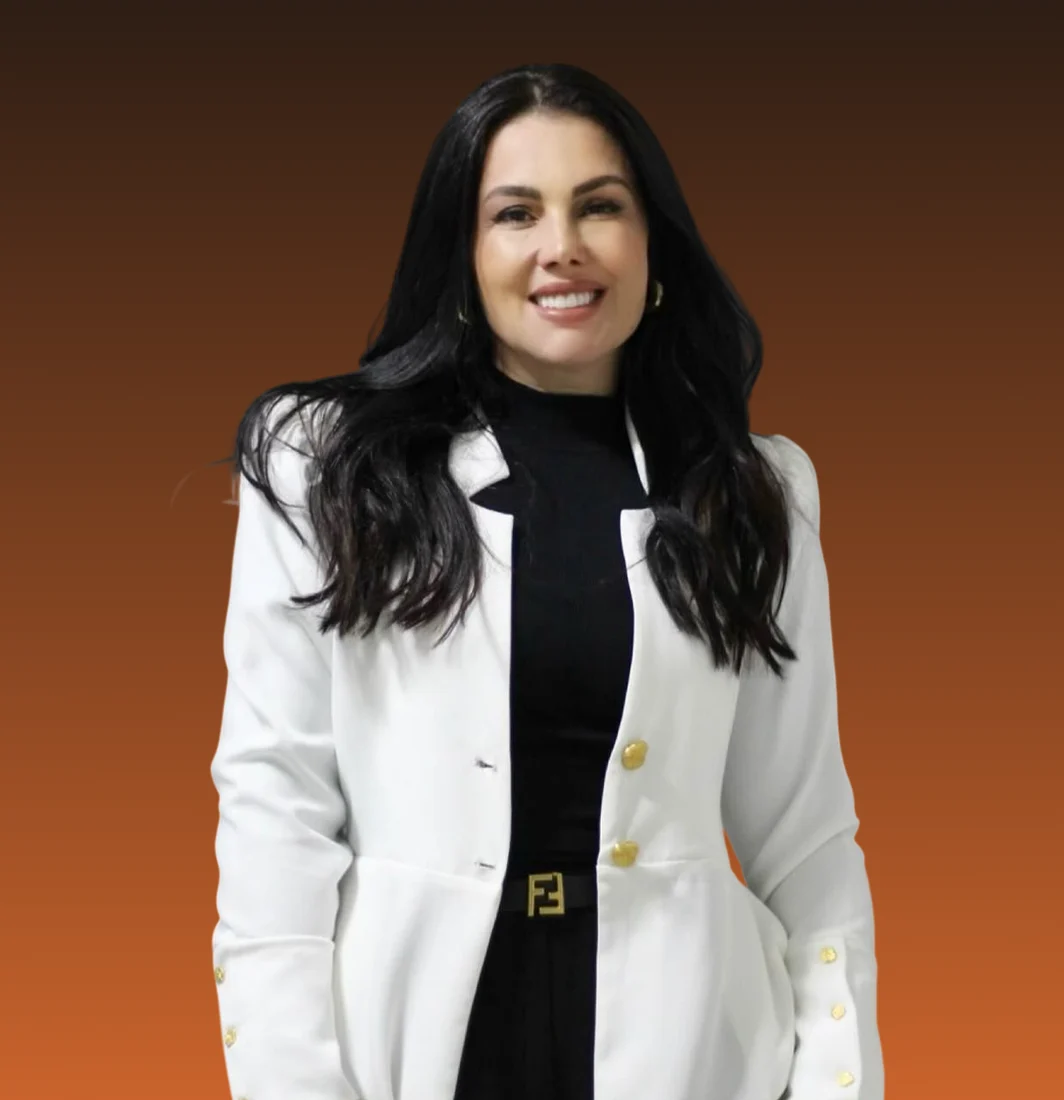 Dra. Ana Carla Furtado
